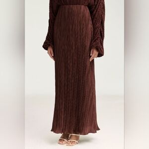NWT veiled satin plisse side ruched maxi skirt chocolate sz S